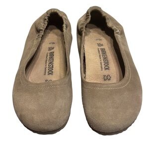 Birkenstock Celina 11 Suede Flat Size:  EUR 38